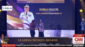 Wamendagri Ribka Haluk Raih Outstanding Leader in National Governance