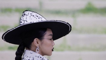 FOTO: HUNTR/X Saja Boys KPop Demon Hunters Bergaya di Met Gala 2026