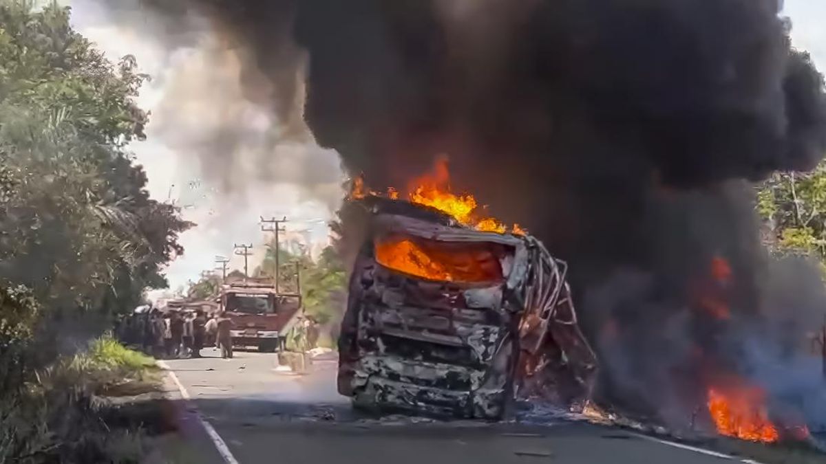 Sopir Bus ALS Tewas dalam Kecelakaan Maut Tabrak Truk BBM di Muratara