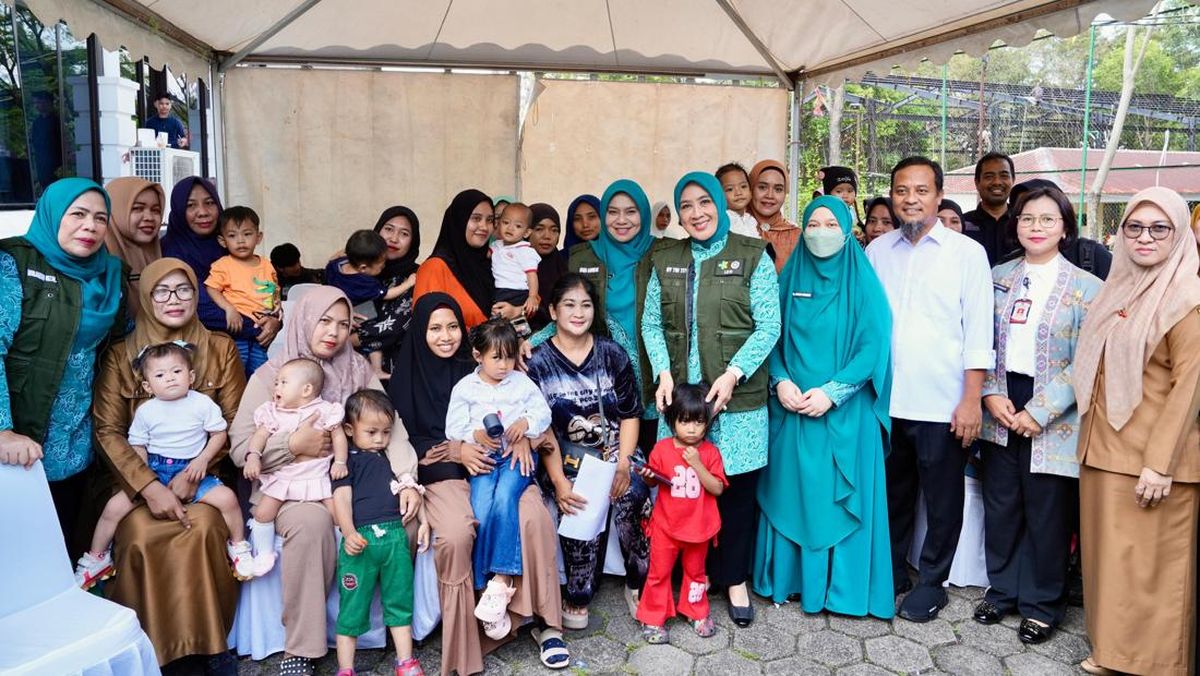 Ketum TP PKK Ajak Sulsel Wujudkan Generasi Sehat Lewat Imunisasi Anak
