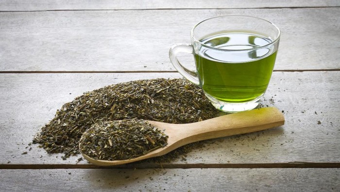 5 Manfaat Rutin Minum Teh Hijau Setiap Hari