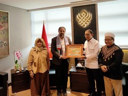 Fadli Zon Bertemu Delegasi Palestina di Kemenbud, Tegaskan Dukungan Kemerdekaan