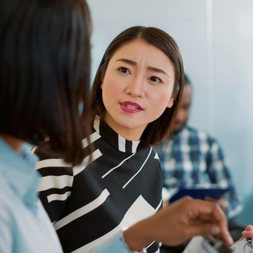 5 Cara Mengenali Orang Kurang Cerdas dari Kalimat yang Diucapnya Sehari-hari