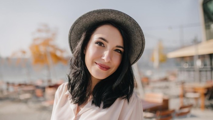 4 Zodiak Perempuan yang Dikenal Memiliki Aura Memesona, Ada Kamu Beauties?