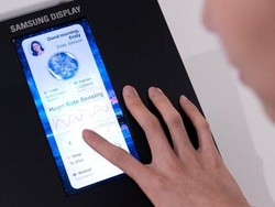 Samsung Pamer Display Canggih yang Bisa Ukur Detak Jantung