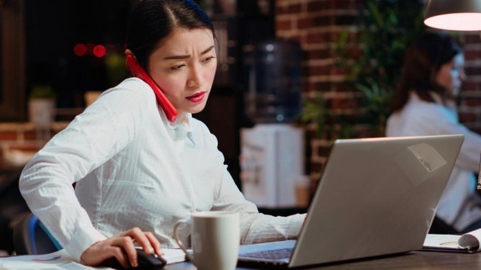 7 Ciri Kepribadian Orang yang Workaholic, Hobi Jadikan Pekerjaan sebagai Pelarian!