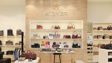 AIGNER Luncurkan Koleksi Baru di METRO Department Store PIM Jakarta