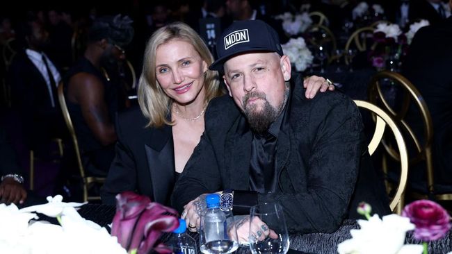 Cameron Diaz dan Benji Madden umumkan kelahiran anak ketiga mereka: Berjenis kelamin laki-laki dan diberi nama Nautas Madden.