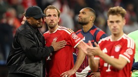 Harry Kane Menangis Usai Bayern Munchen Disingkirkan PSG