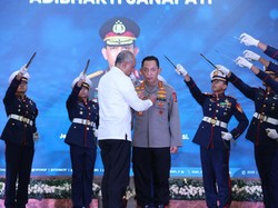 Kapolri Terima Adhi Bhakti Senapati, Motivasi Perkuat Sinergi Keamanan Siber