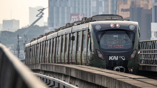 LRT Jabodebek Gangguan di Dukuh Atas, Sempat Bikin Antrean Kereta