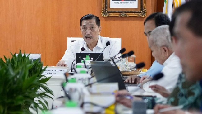 Luhut Bocorkan Perluasan Bansos RI Pakai AI, Begini Programnya!