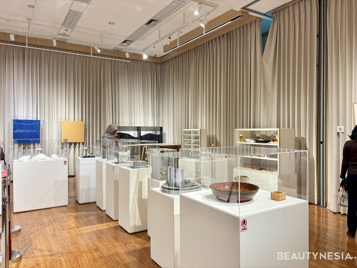 Pameran “The Superlative Artistry of Japan”. Pameran keliling ini berlangsung mulai 5-25 Mei 2026 di Jakarta.