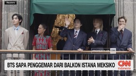VIDEO: BTS Sapa Penggemar Dari Balkon Istana Meksiko