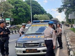 Usai Viral Polisi Merokok Sambil Mengemudi, Polda Kalsel Gelar Operasi