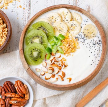 3 Sarapan Terbaik untuk Kesehatan Usus Menurut Ahli Gastroenterologi 
