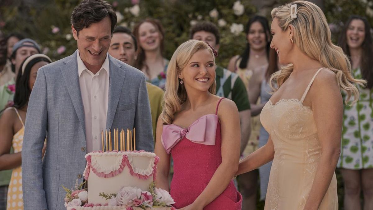 Sinopsis Elle, Serial Prekuel Legally Blonde