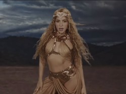 Cerita Rinaldy Yunardi Diminta Buatkan Tiara untuk Shakira di Video Musik Terbaru