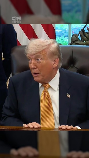 Trump ke Paus Leo: Senang atau Tidak, Iran Tak Boleh Punya Nuklir