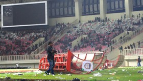 Persipura Gagal ke Super League, Suporter Ricuh hingga Mobil Terbakar