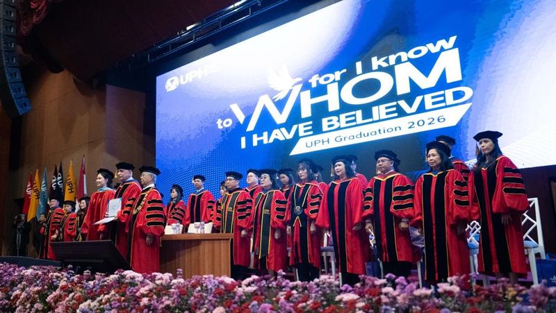 UPH Lantik 4.000 Lulusan, Gelar Prestise bagi Pelopor Pendidikan Papua