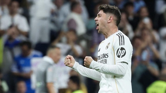 Ruang ganti Real Madrid meledak seiring keributan antara Federico Valverde vs Aurelien Tchouameni. Berikut kronologinya.