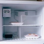 Mengapa Freezer Kulkas Tidak Memiliki Lampu? Ini Alasannya