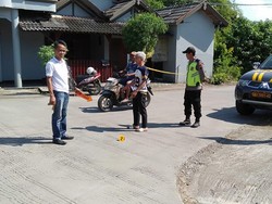 Detik-detik Husein Eks Aktivis Pati Dihajar Pria Tak Dikenal Saat Beli Sate