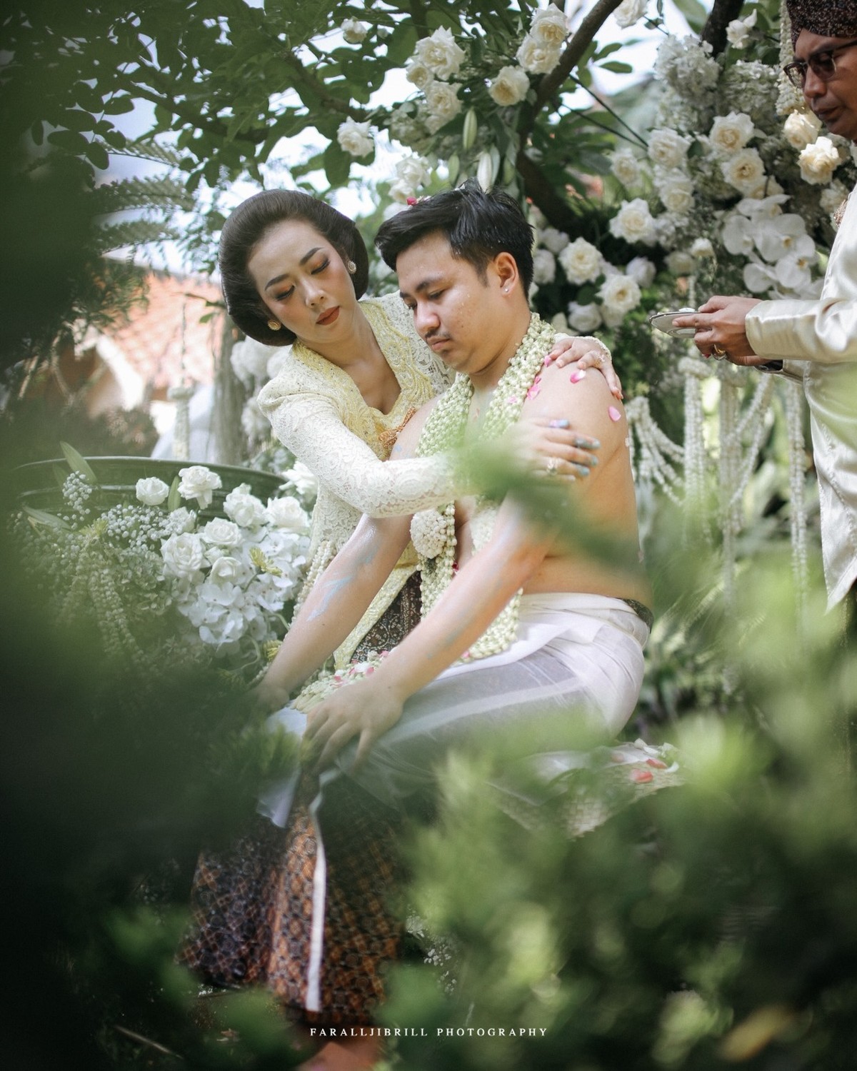 Momen Pengajian dan Siraman Aksa Uyun Anak Soimah