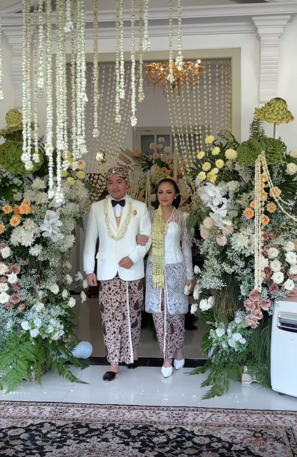 Pernikahan Aksa Uyun dan Yosika
