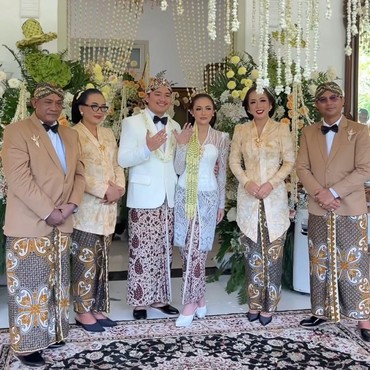 7 Momen Aksa Uyun Putra Soimah Menangis Bahagia Ucap Ijab Kabul Nikahi Yosika