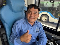 Cerita Surdi Perantau Banten Jadi Sopir Bus Shalawat, Sudah 4 Kali Haji
