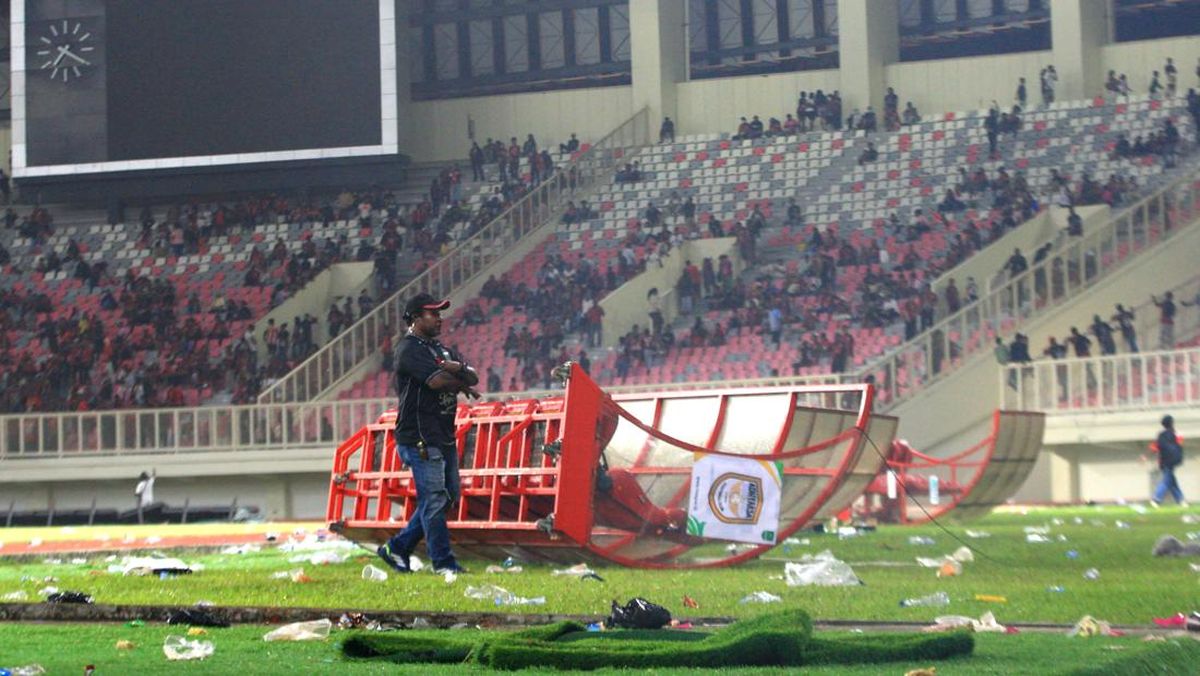 PSSI Hukum Persipura 1 Musim Tanpa Penonton Kandang dan Rp240 Juta