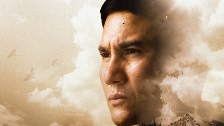 Poster film Tanah Runtuh