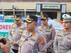 Polisi Larang Nobar Persija Vs Persib di Cirebon: Nekat, Kami Bubarkan!
