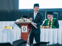 Orasi Ilmiah di UIN Surabaya, Gus Ipul Ulas Fondasi Indonesia Emas 2045