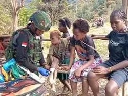 Koops TNI Habema Serentak Beri Pelayanan Kesehatan di Pedalaman Papua