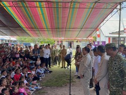 Prabowo Bersyukur ke Miangas, Janji Rawat Bandara yang Diresmikan Jokowi