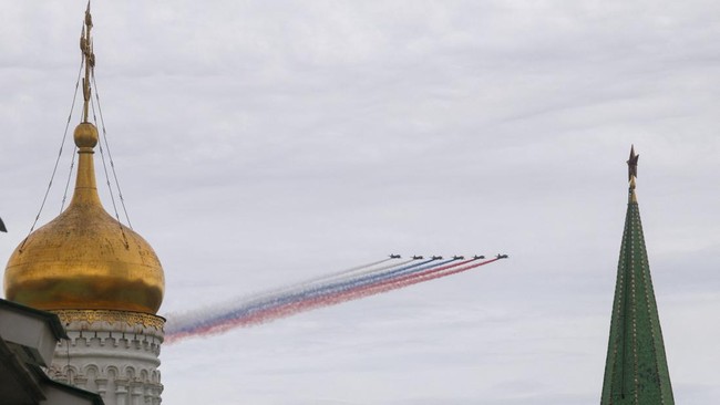 Putin Gelar Parade Hari Kemenangan PD II Lebih Sederhana, Ada Apa?