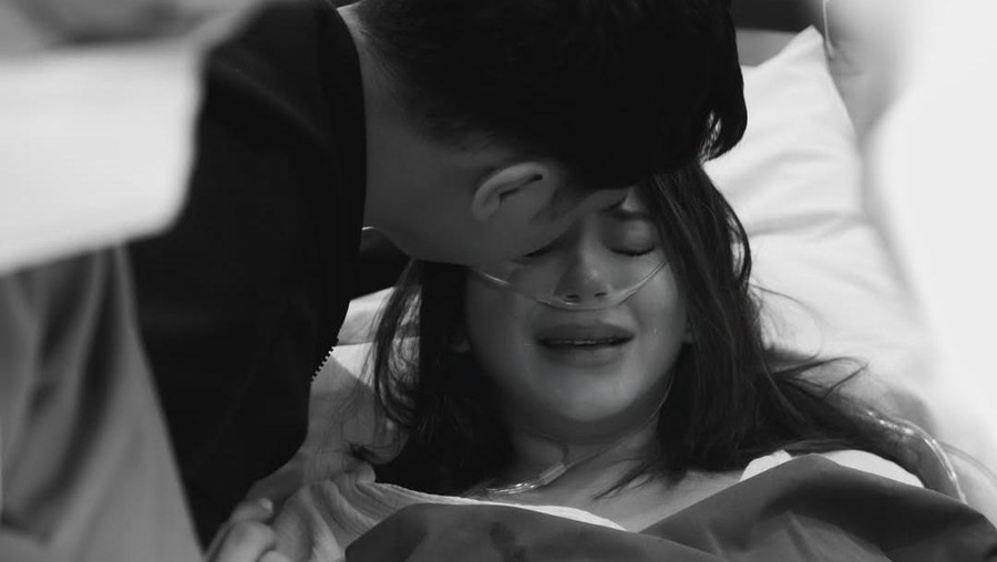 Al Ghazali dan Alyssa Daguise sambut kelahiran anak pertama&period;