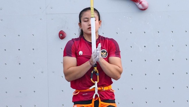 Atlet panjat tebing putri Indonesia, Desak Made Rita Kusuma Dewi, meraih medali perunggu nomor speed putri World Climbing Series 2026 di Wujiang, Minggu (10/5).