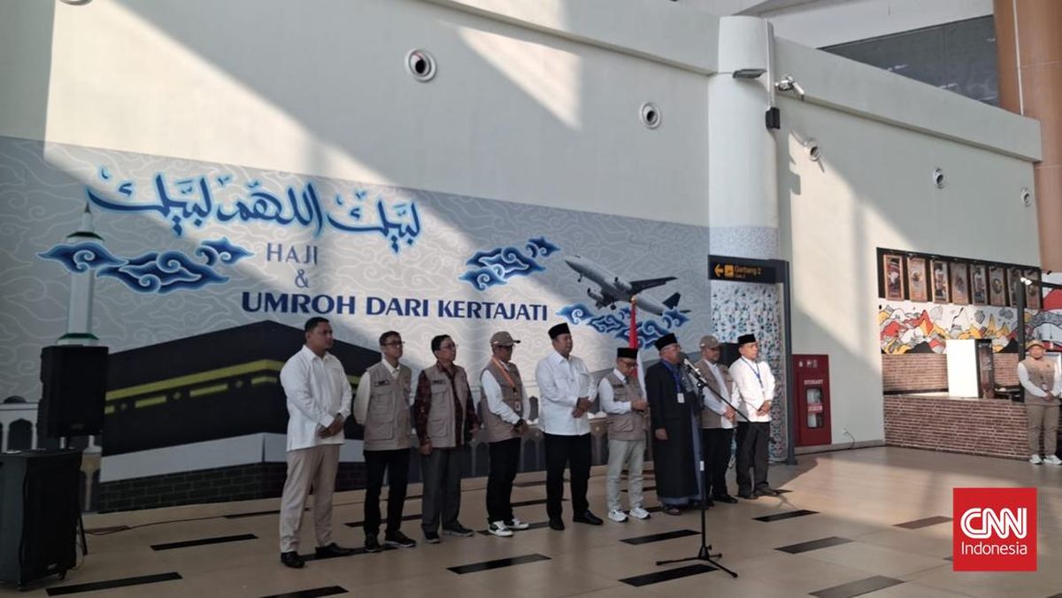 Wakil Ketua DPR Lepas 438 Jamaah Haji Kabupaten Bandung di Kertajati