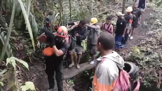 Detik-Detik Korban WNI Tewas Ditemukan di Gunung Dukono