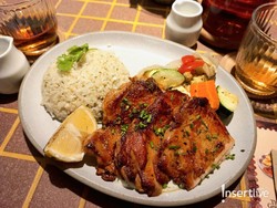 Mengenal Metode Masak Brick yang Hasilkan Ayam Goreng Juicy tanpa Deep Fry