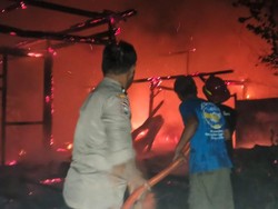 Rumah Lansia di Pojokwatu Blora Ludes Terbakar
