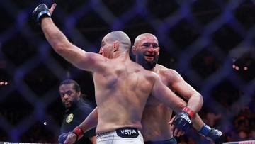 Sorotan Dunia Olahraga CNN Sport : UFC 328: Saat Status Tak Terkalahkan Khamzat Chimaev Musnah