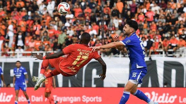 Berikut klasemen Super League setelah Persib mengalahkan Persija dalam laga di Stadion Segiri, Samarinda, Kalimantan Timur, Minggu (10/5).