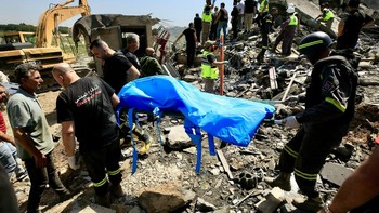 FOTO: Serangan Udara Israel di Lebanon Selatan, 17 Orang Tewas