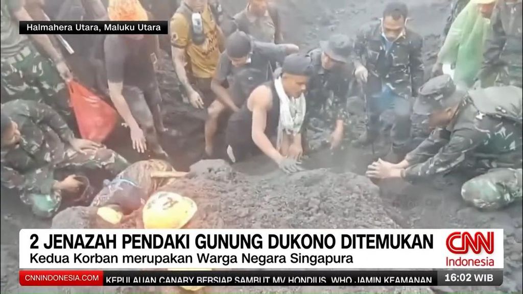 VIDEO: Dua WNA Singapura Ditemukan Tewas di Puncak Gunung Dukono