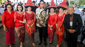 Rico Waas Resmikan Gedung Pastoral, Fokus Pembinaan Masa Depan Anak